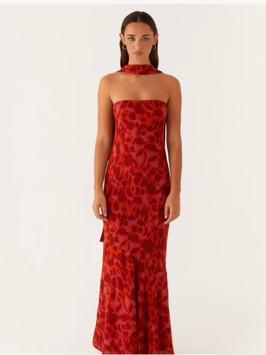 Peppermayo Dresses & Skirts - Peppermayo Under The Pagoda Maxi Dress - Deep Red Floral